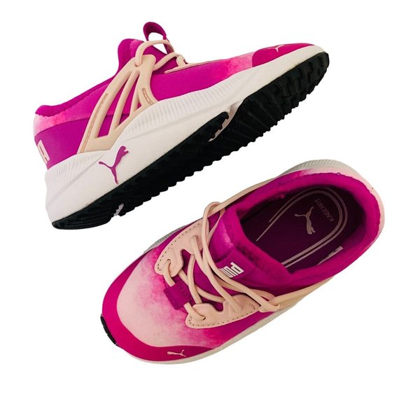 Puma Toddler Girls' Size US 9C Pacer Future Bleach Pink Shoe Sneaker Near New - Picture 2 of 10